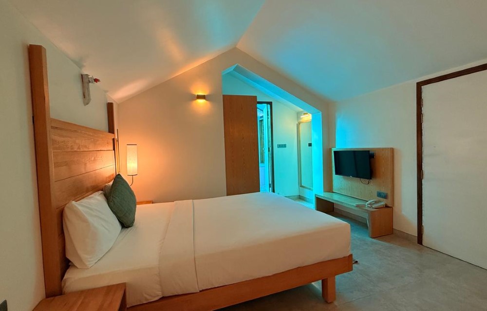 Exotic Room with Partial Ocean View